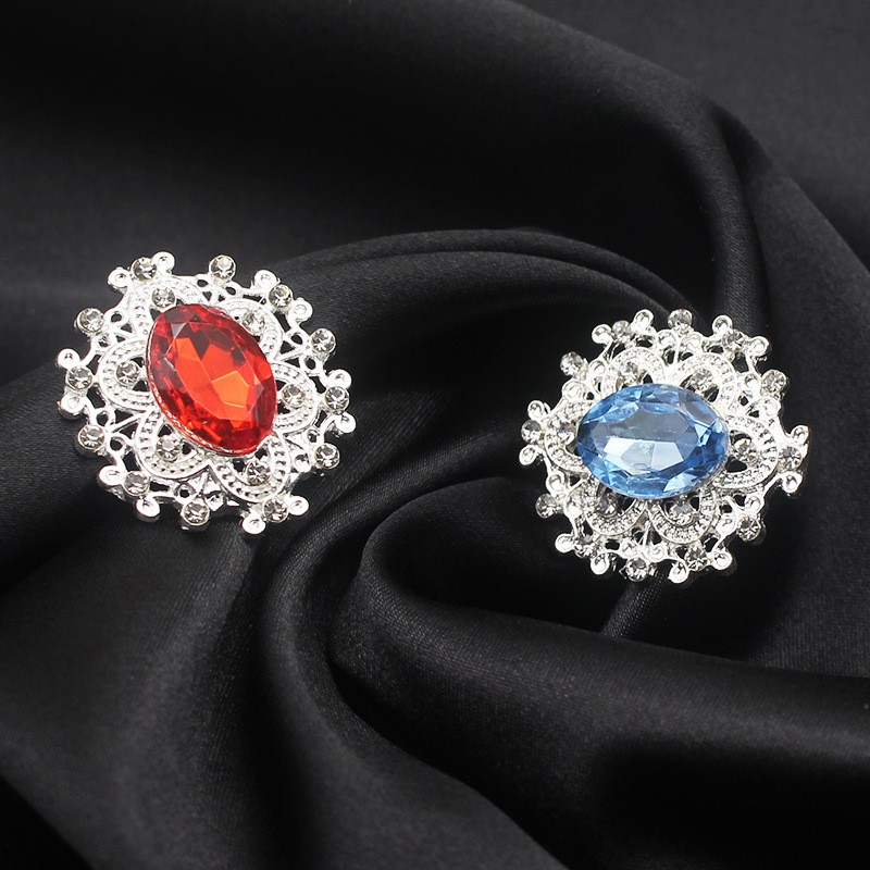 Shiny 25 * 26MM 10Pcs Crystal  - Cocktail Recipe Book 评论和价格